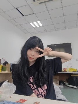 李浩桢照片